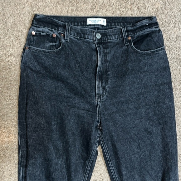 Abercrombie & Fitch Ankle Straight Ultra High Rise Distressed Jeans Black 31 12R - Picture 4 of 11